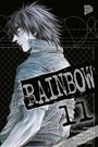 "RAINBOW 11" in großen Buchstaben über einem Manga-Stil-Porträt eines Mannes vor einem Maschendrahtzaun mit Stacheldraht.