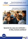 „Sprache ist, was uns verbindet – in Kita, Schule und Beruf.“ Kinder lachen gemeinsam in einem Bus.