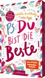 „PS: DU BIST DIE BESTE!“ steht in großen, bunten Buchstaben. Illustrationen von Herzen, Briefmarken und einem Stift.