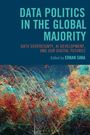 „DATA POLITICS IN THE GLOBAL MAJORITY“ in hellblauer Schrift über einem abstrakten bunten Hintergrund aus Linien und Punkten.