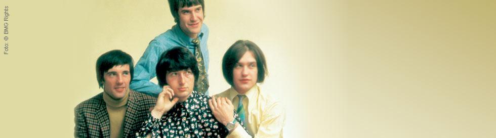 The Kinks – Ray Davies, Dave Davies, Pete Quaife, Mick Avory